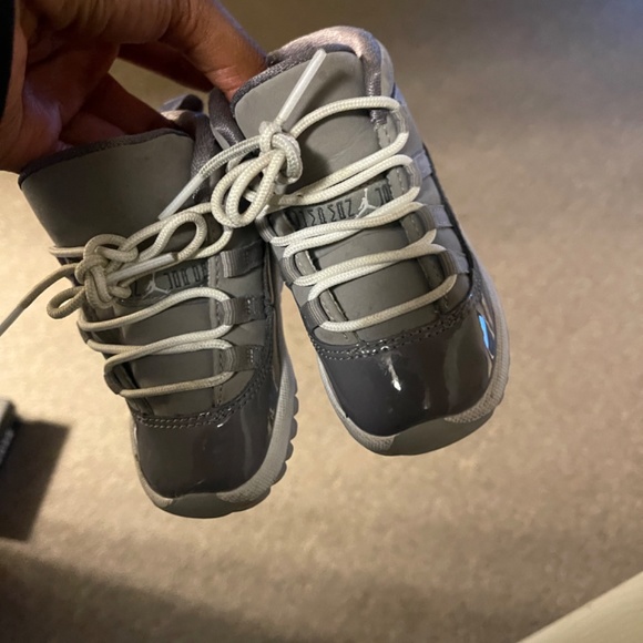 Jordan 11 cool grey - Picture 3 of 3